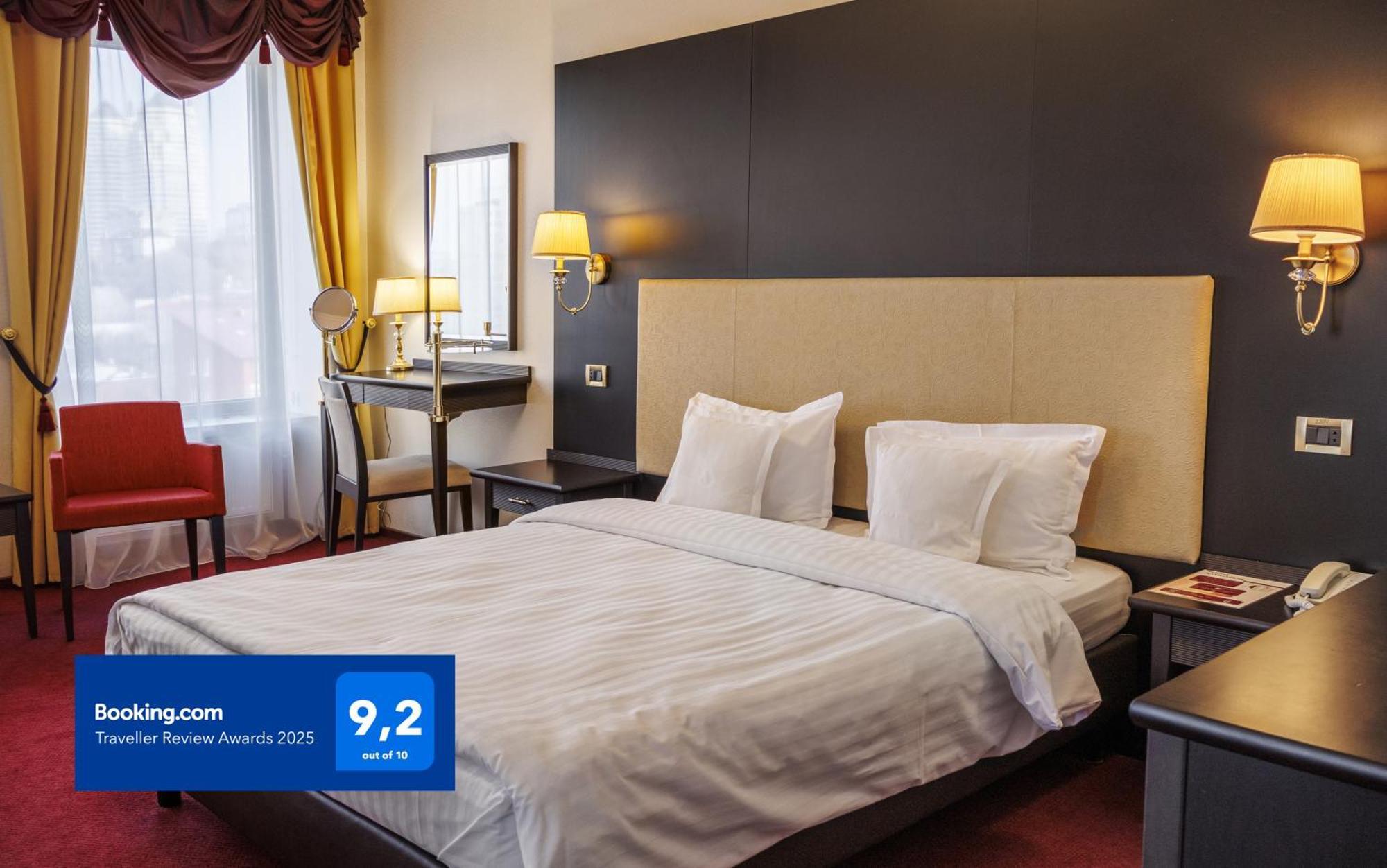 Menorah Hotel Ντνιπροπετρόφσκ Εξωτερικό φωτογραφία