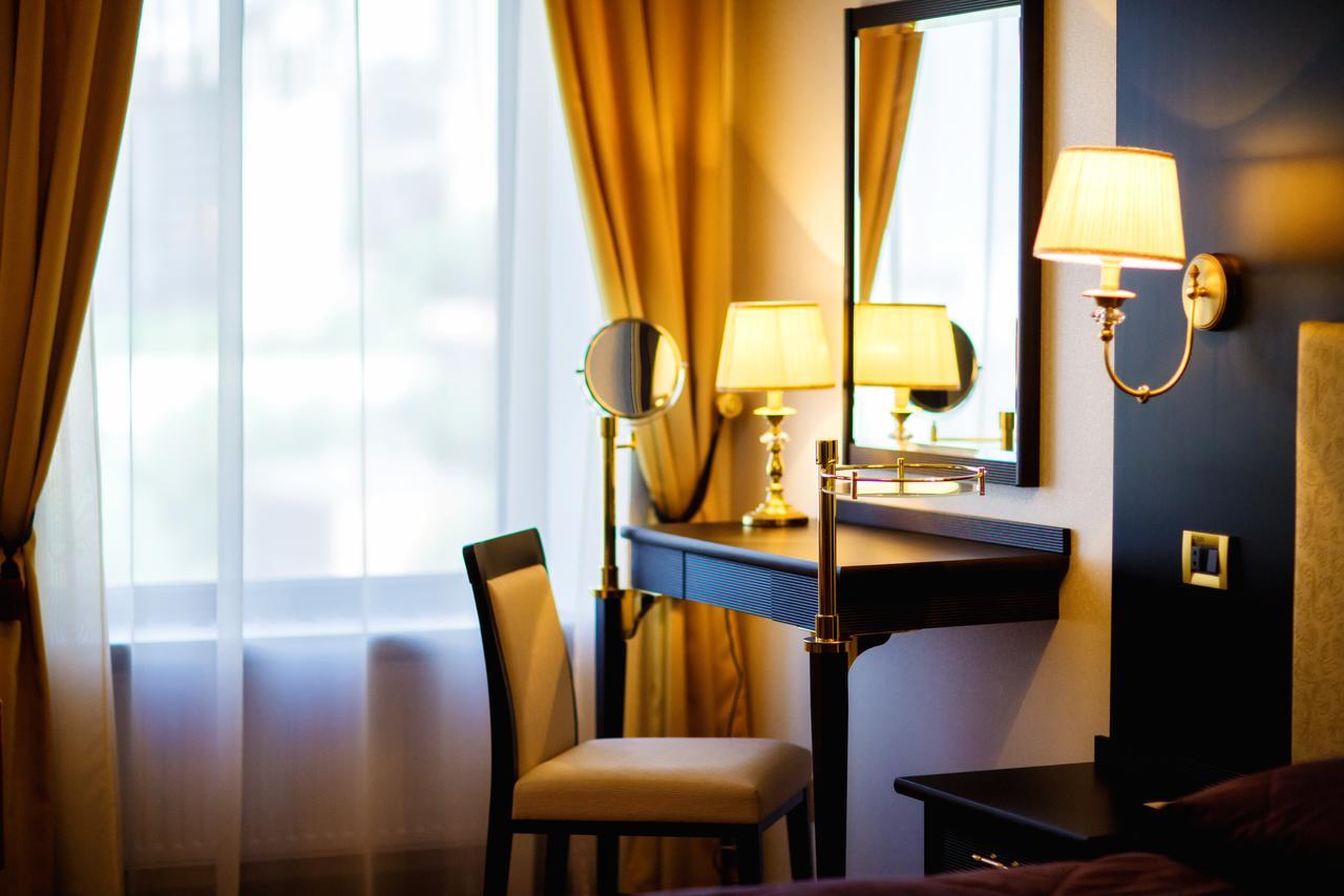 Menorah Hotel Ντνιπροπετρόφσκ Εξωτερικό φωτογραφία