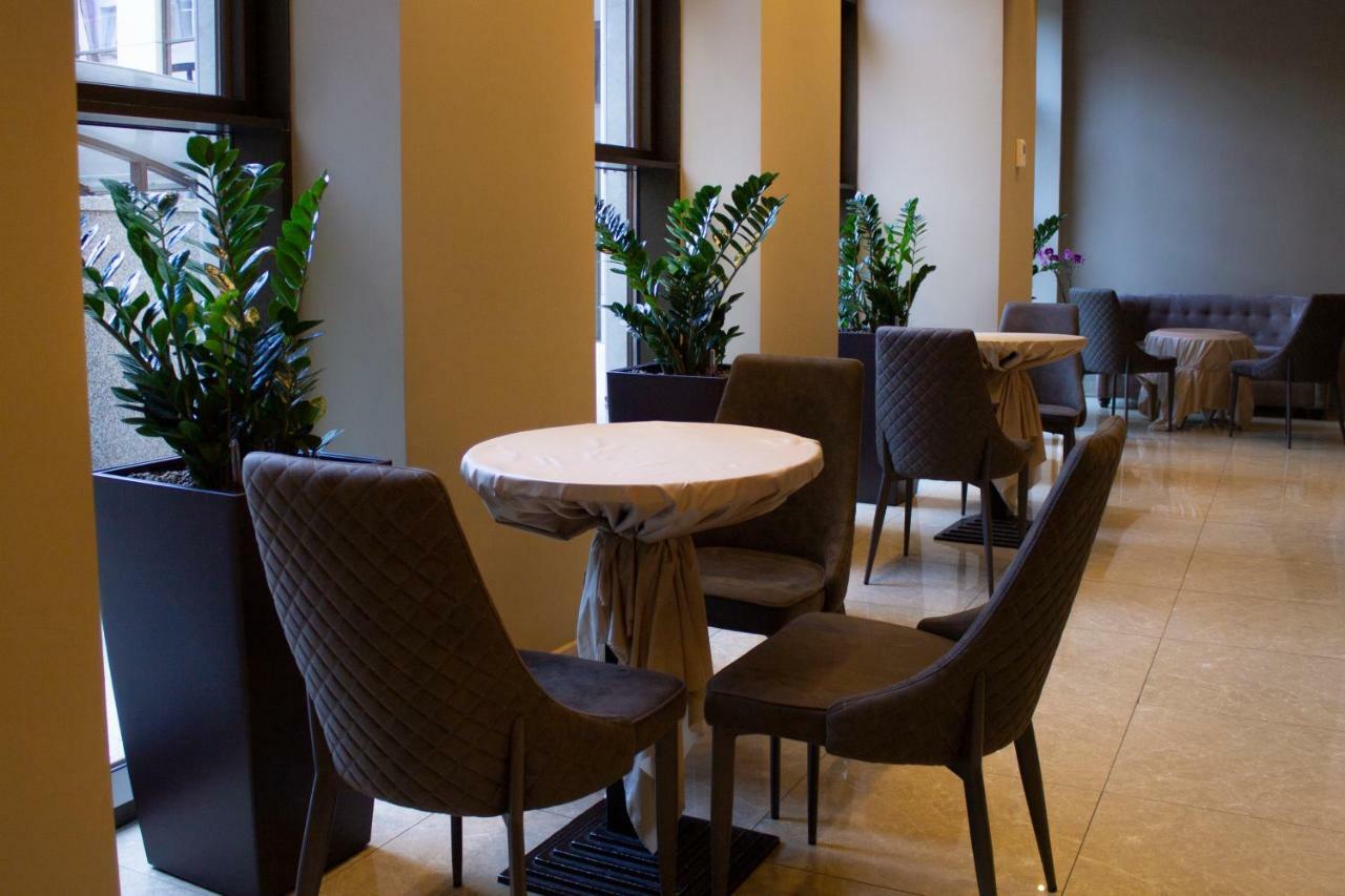 Menorah Hotel Ντνιπροπετρόφσκ Εξωτερικό φωτογραφία